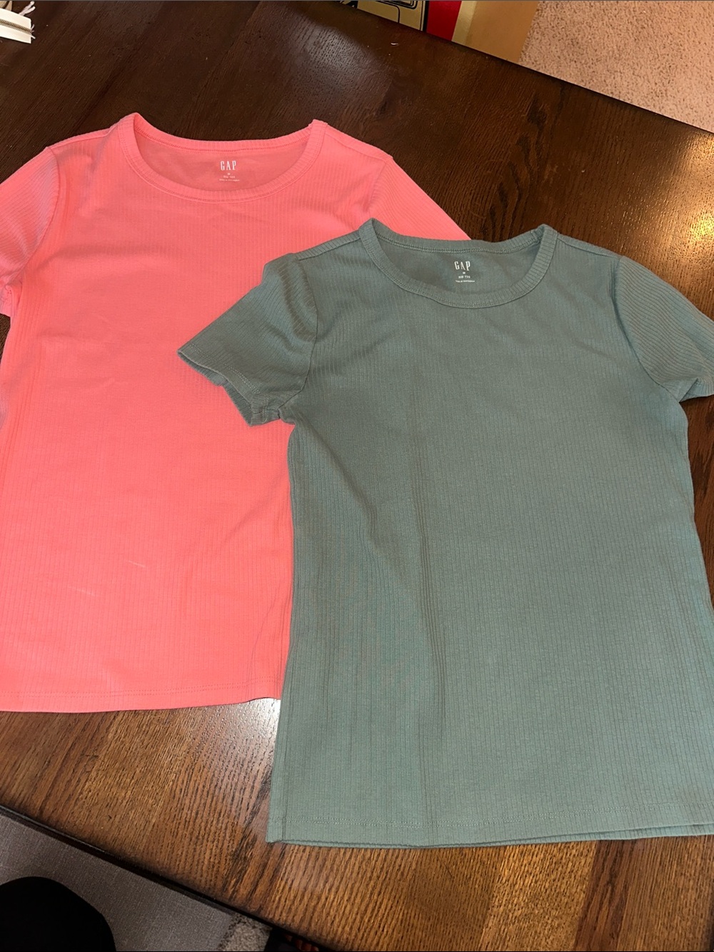 GAP Short-Sleeve Ribbed Tees - Coral & Sage size medium